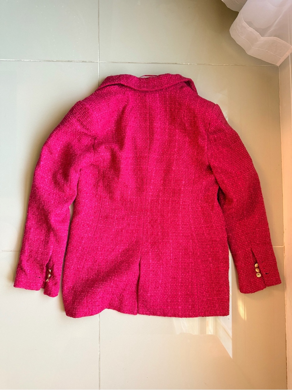 Zara Tweed Blazer Size L Hot Pink Double Breasted Gold Buttons Fringe Trim Jacke - Picture 2 of 3